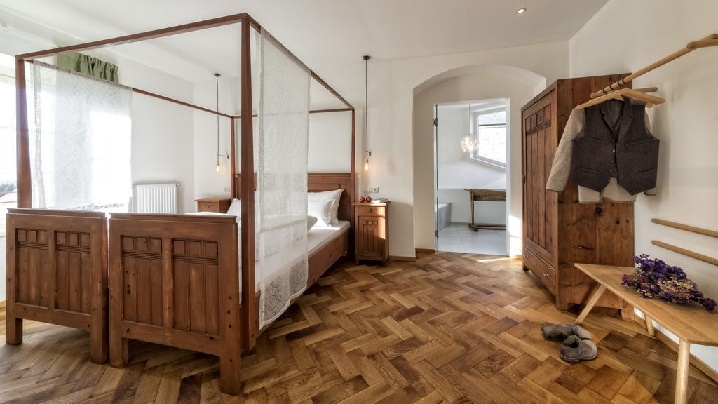 Niedermairhof Bed & Breakfast Брунико Стая снимка